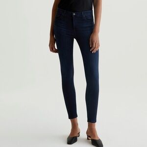 AG super skinny blue denim legging jeans. Size 30R